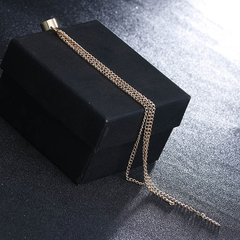Fashionable Temperament  Alloy Chain Clause Long Ear Clip Earrings Ladies 4824f9be 20c9 4feb b314 54b522fec7fc