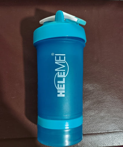 Frosted shaker cup 4847c0bb 0195 4f7d 8073 1f4dc9bf3e64