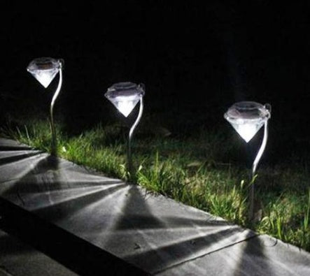 Solar Powered Garden Diamond Light 489323406429