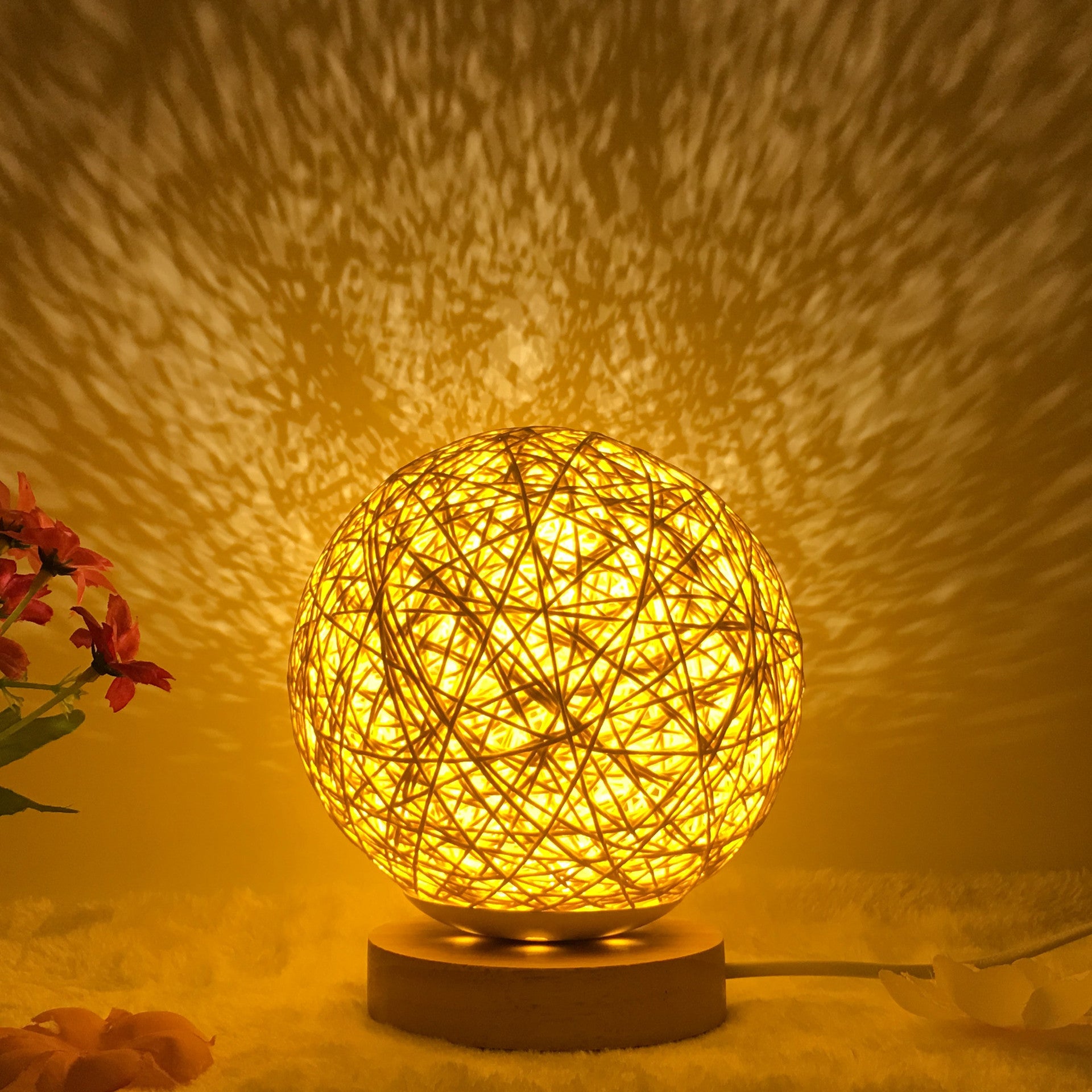 Amazon Hot Selling Creative Linen Table Lamp Novel and Unique LED Intelligent USB7 Color RGB16 Color Remote Control Rattan Ba