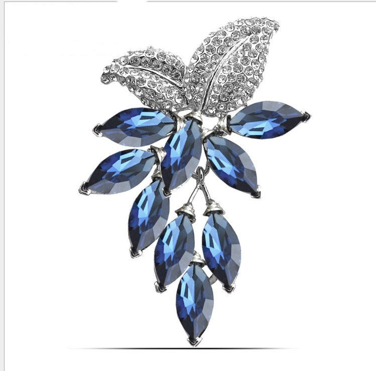 Full diamond Austrian crystal brooch 4938045711464