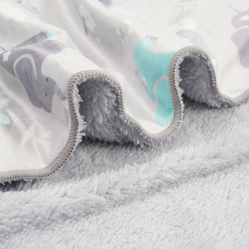 Babies' Woolen Blanket Baby Double Layer Super Soft Plush Blanket 4a2f0e54 cbe2 4620 9e28 81d9e1bdc5d3
