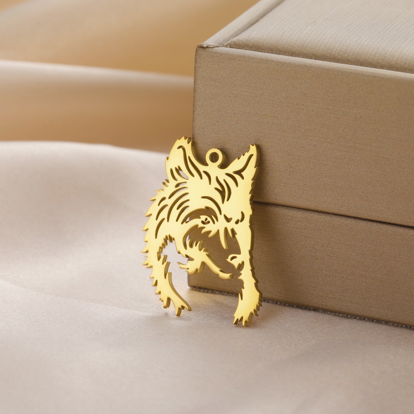 Vintage Wolf Head Animal Stainless Steel Pendant Accessories