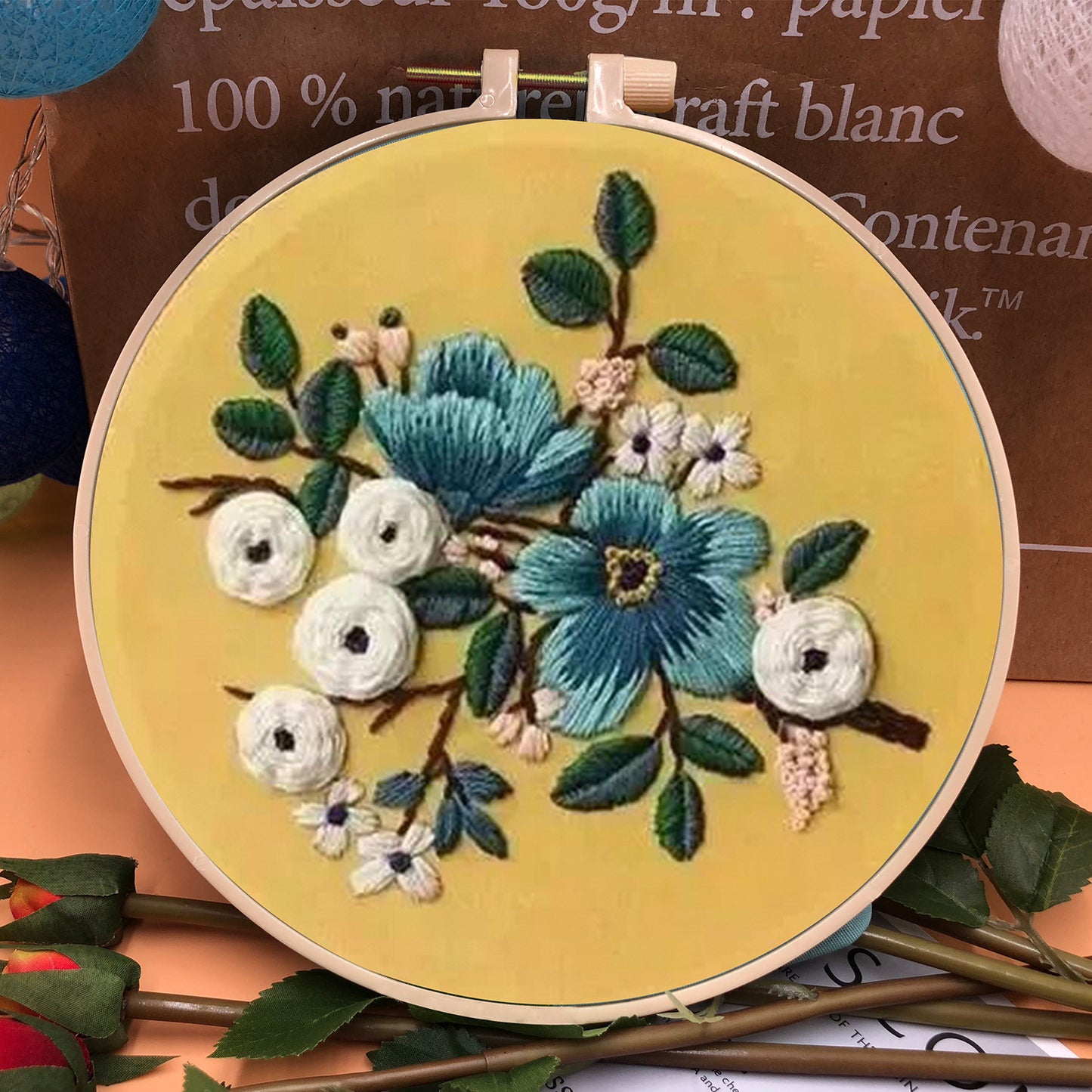 European Style Three-dimensional Fabric Embroidery Material Bag 4bff83f1 6da8 4dee 8e16 6a764620a500