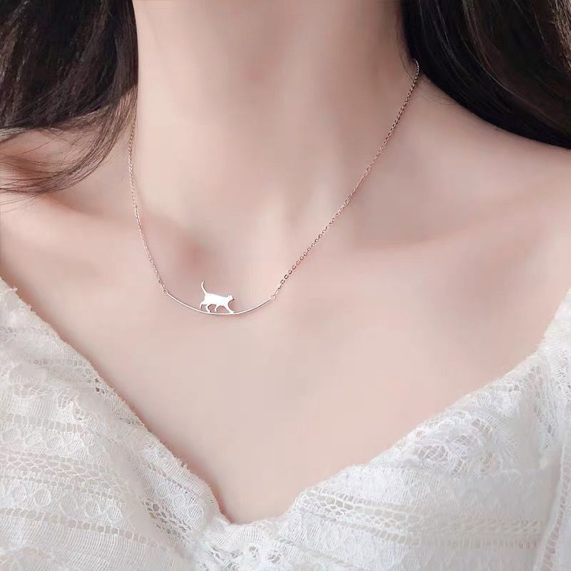 Fashion Jewelry Cute Climbing Cat Pendant Necklace Niche 4df07708 a32f 420a 90f5 eeb2272d85cb