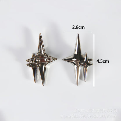 Metal Simplicity Ins Style Temperament Brooch Accessories 4ea9f1f0 ee5f 4bf4 b2eb ba5c62d70624 562ad51b bee5 4659 ad88 9a290f
