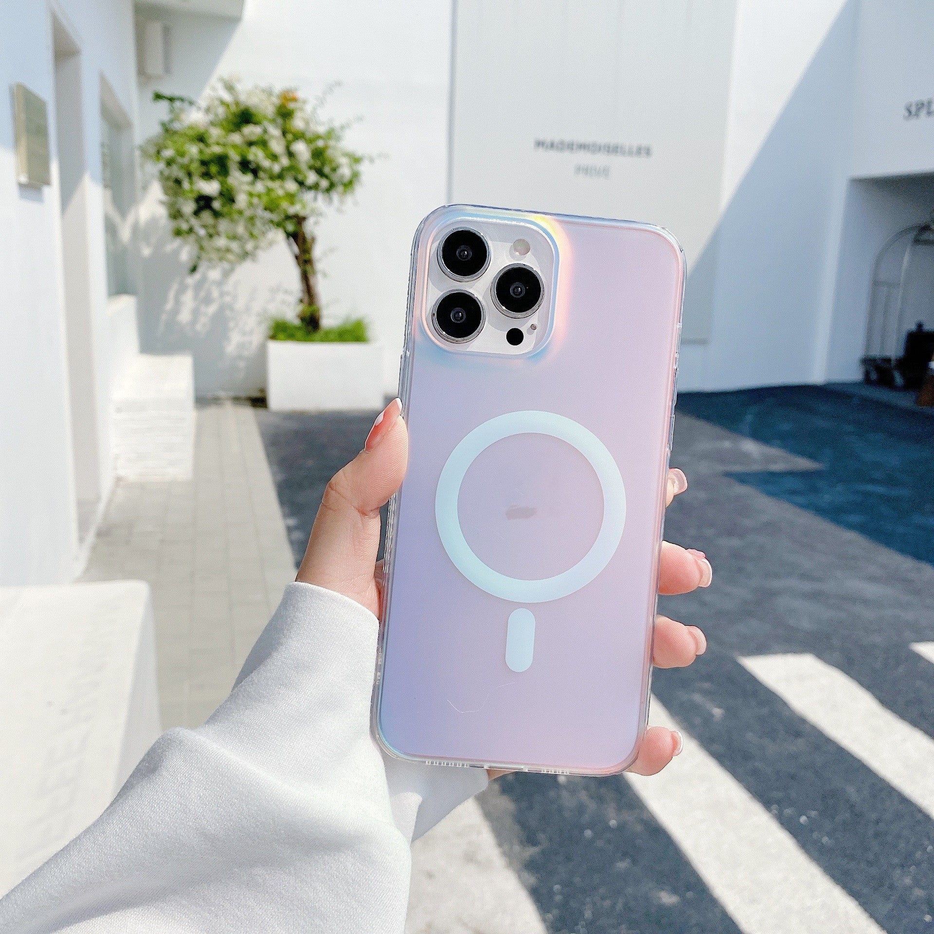 Transparent Frosted Magnetic Mobile Phone Case 52d3cde2 14d9 4d25 853a d7d7af3154c8