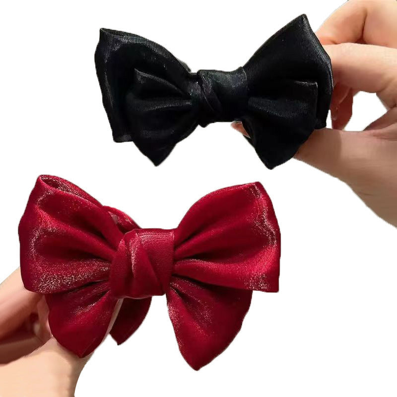 Elegant Bow Bun Grip Female Online Influencer 53dfda4c 14df 4c0a 931b b77ec126d990