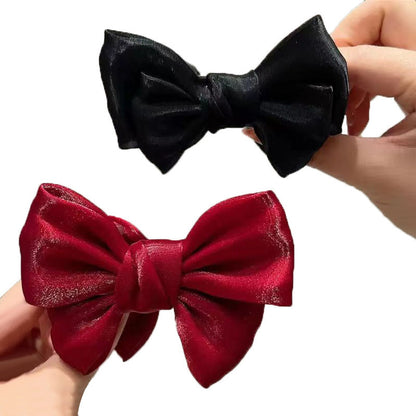 Elegant Bow Bun Grip Female Online Influencer 53dfda4c 14df 4c0a 931b b77ec126d990