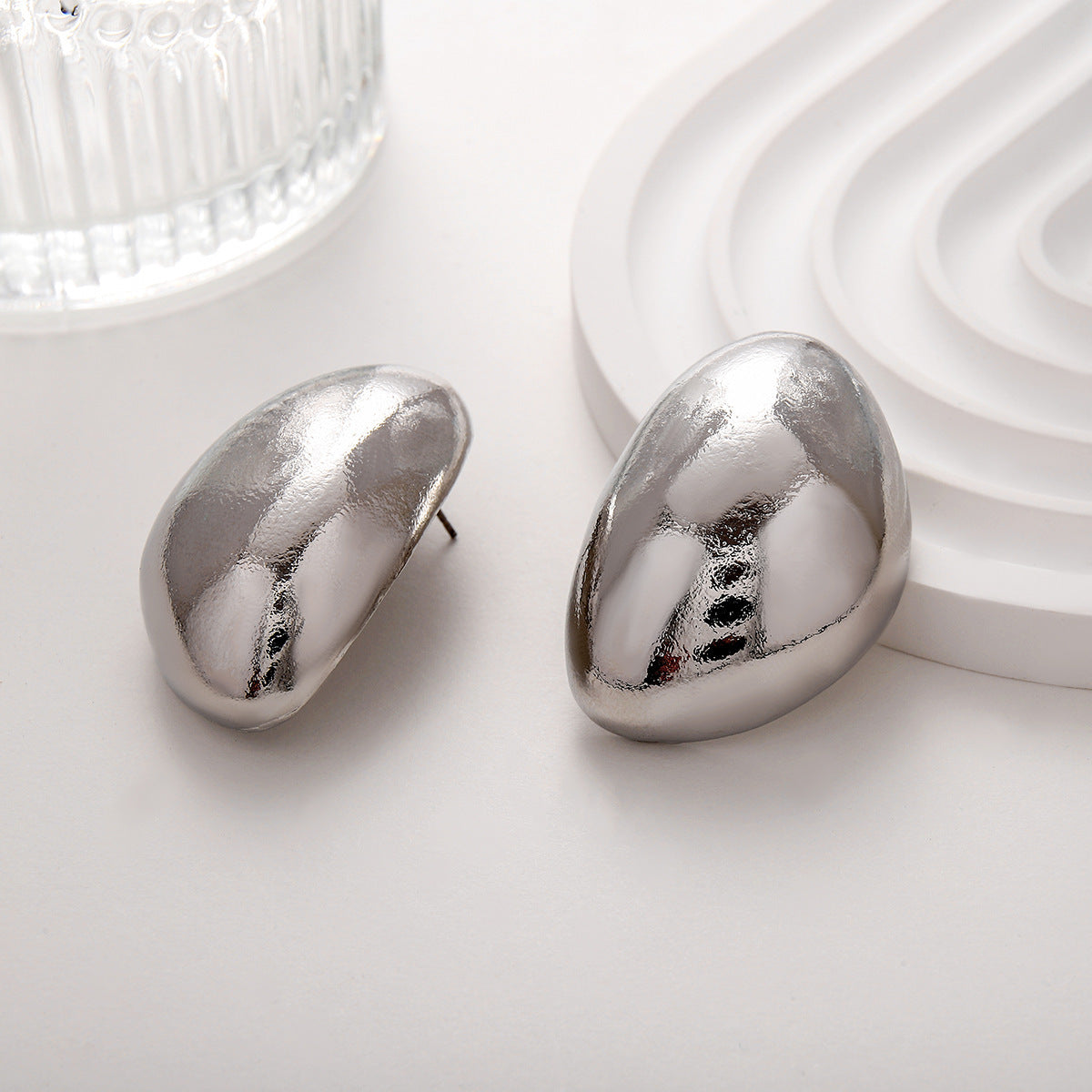 Retro Water Drop Earrings 546d0156 0074 4da1 85e9 26fce3d21423