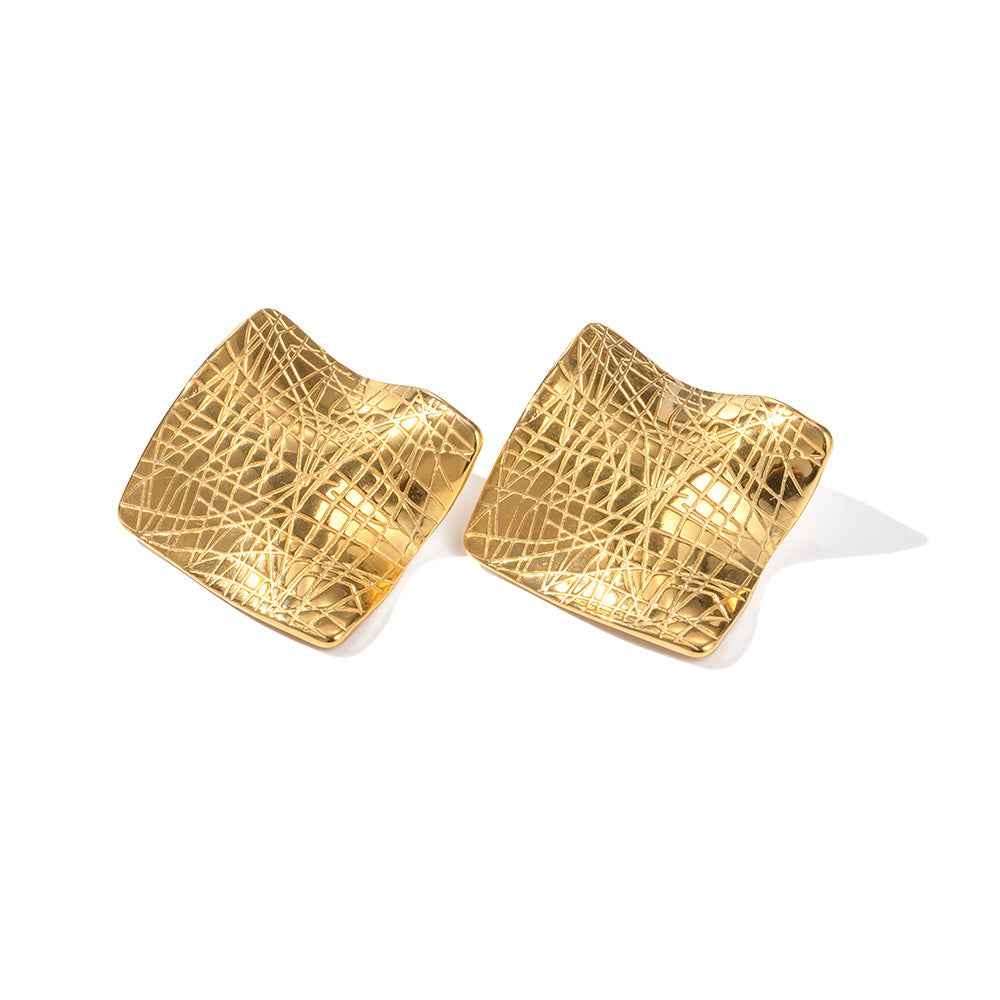 Celestina Creased Gold Sheet Earrings 5500ffe1 2832 4d41 89b9 4f32a010e4d0