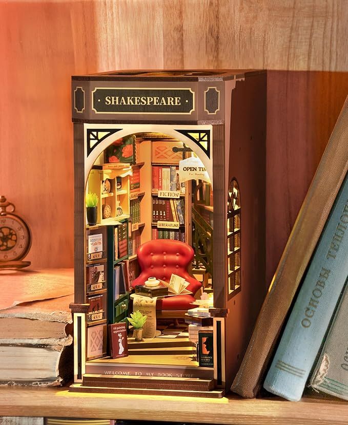 ROBOTIME Rolife DIY Book Nook Kit Bookend Stand Bookshelf Insert Bookcase Miniature Doll House Light 3D Puzzles TGB01-09 558a