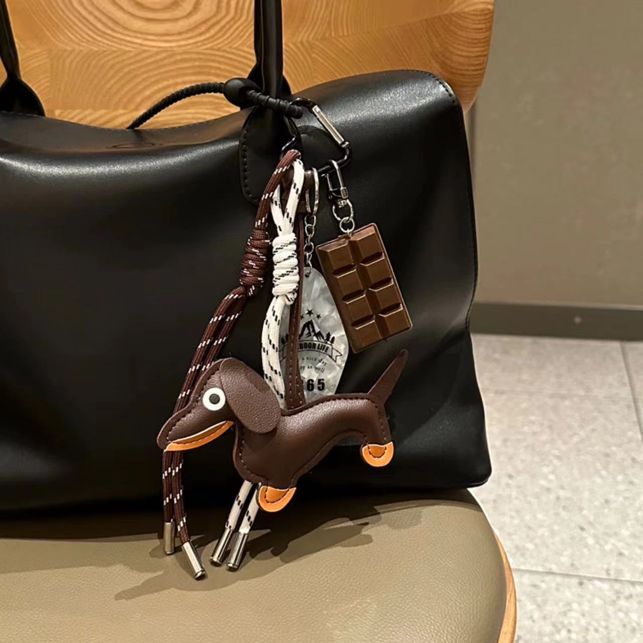 Handbag Pendant Sausage Dog Doll Keychain 55975703 9e6f 482e 8075 1bdd73fd41c6 6ad0ead1 4653 4d5a 9562 99c2f78fd77d