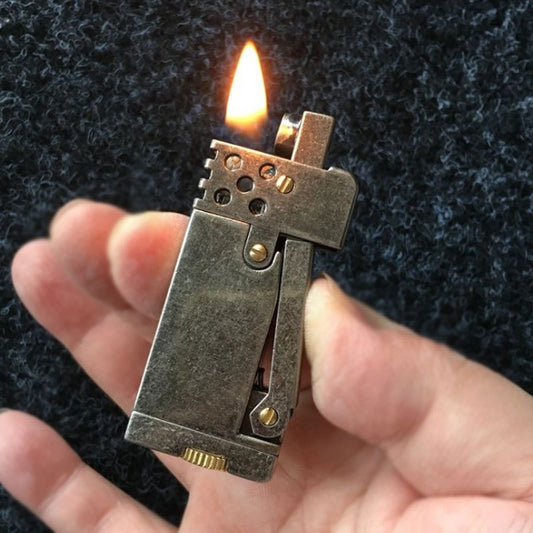 Model Side Pressure Ignition Kerosene Lighter 55c9c792 54ad 44eb bc8b 3e95c5ea768e