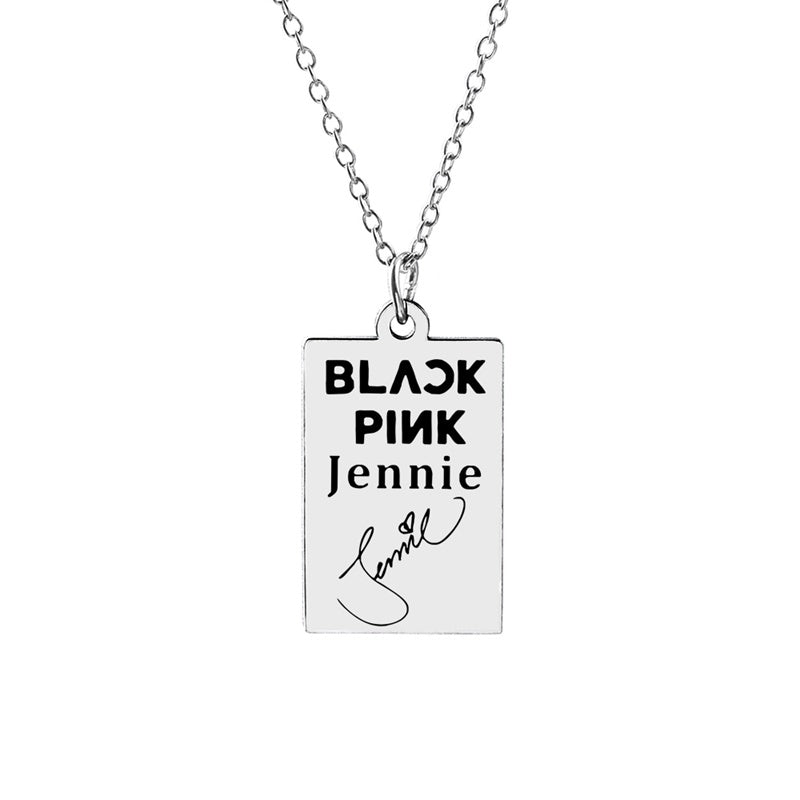 KPOP Jisoo Lisa Jennie Rose Signature ID Pendant Necklace 55e0dae5 66fb 4df4 abf0 cfae69d35b81