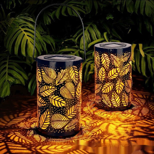 Cross-border Retro Solar Lantern Iron Hollow Storm Lantern Courtyard Decoration Desk Lamp Garden Projection 55e1542d fbd7 4f3