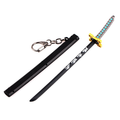 Japanese Wheel Knife With Sheath Sword Weapon Model Metal Keychains 55eefb9c 7e76 4ced a298 a09b77fa9a72