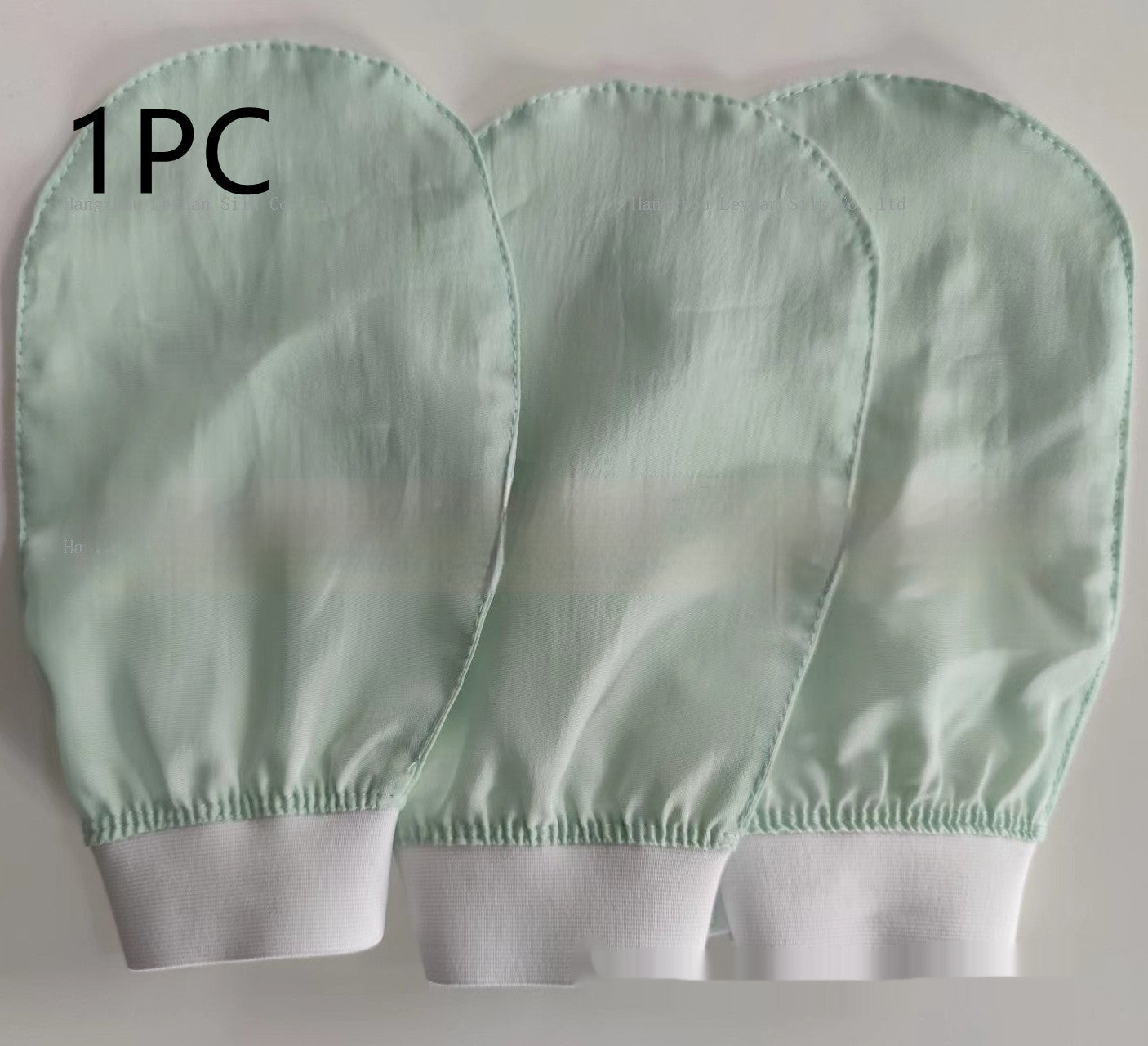 Bath Bath Silk Bathing And Face Washing Gloves 56612896 7e5d 44c8 bb16 be3da42d96cc