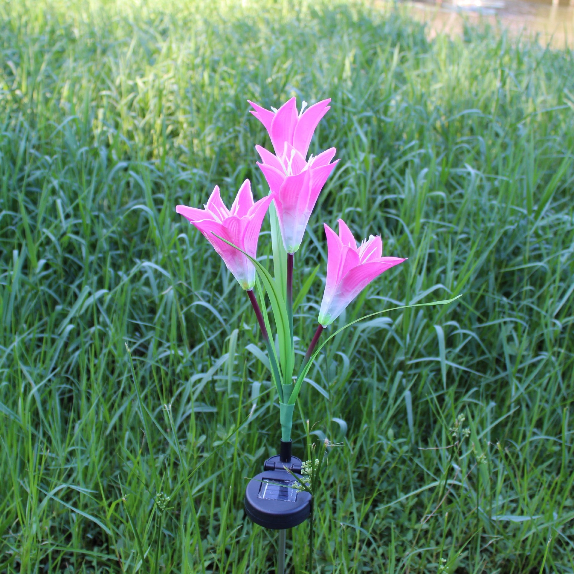 Solar Lily Colorful LED Artificial Lantern 56d40d46 3f3a 4364 bf32 aa95646abac6