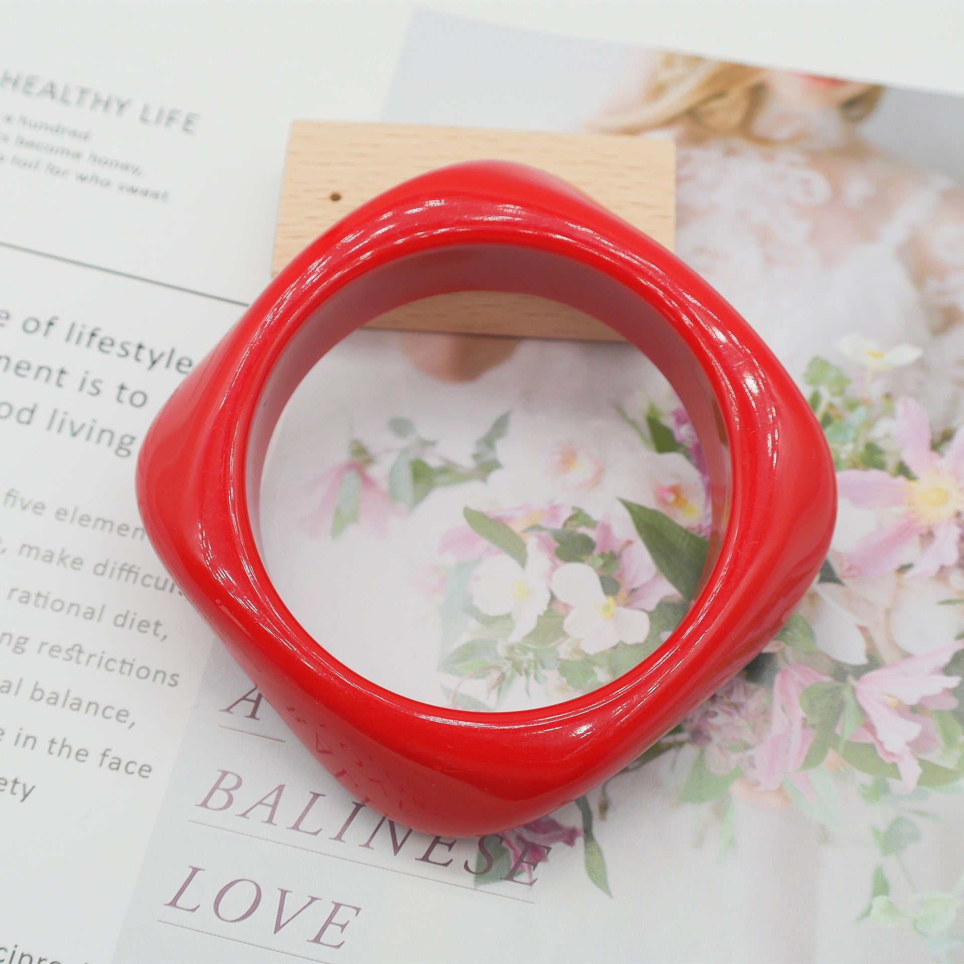 Marbling Acrylic Bracelet Shaped Irregular Square 575766bd e35e 4acd bea5 46026bfaa4f4