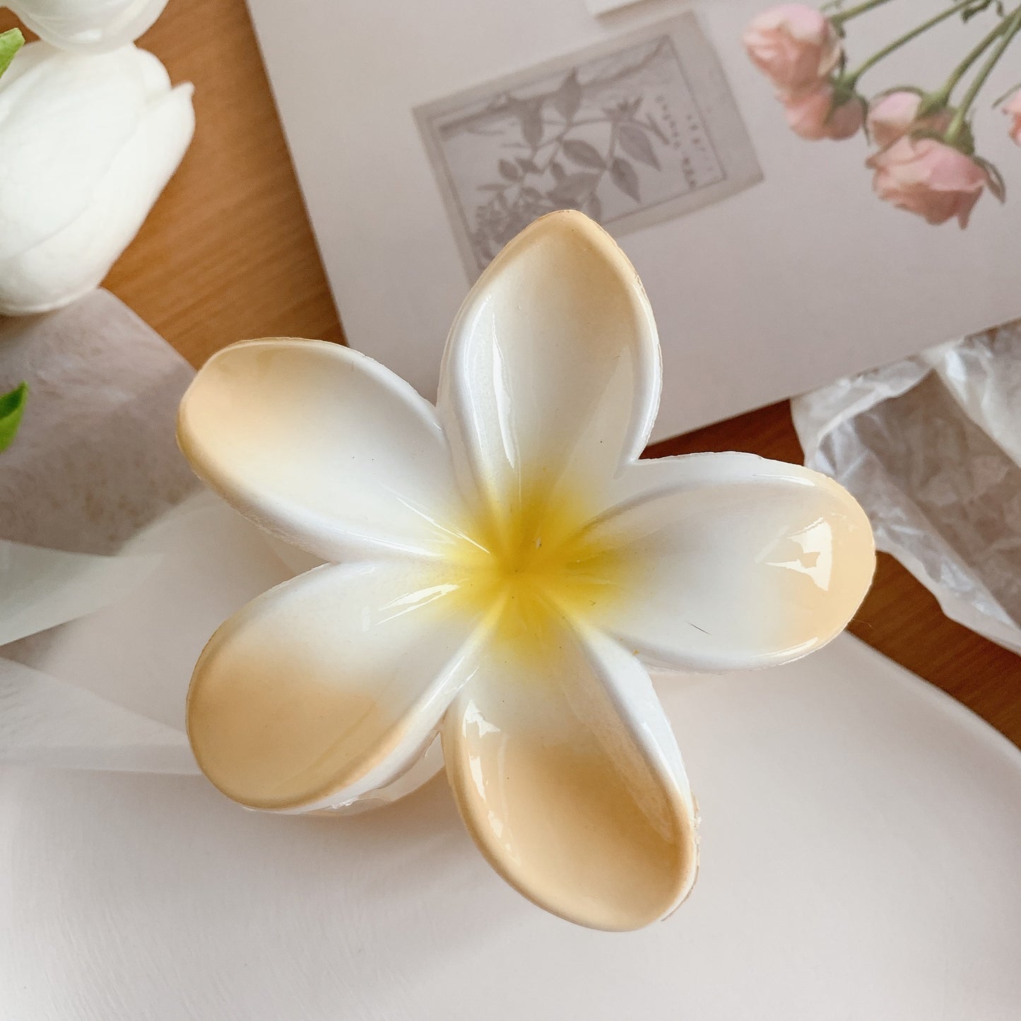 Muweordy Plumeria Hair Clips Flower Hair Clip Trendy Hair Claw Clip Popular Hair Catch Korean Hair Accessories For Women 58b0