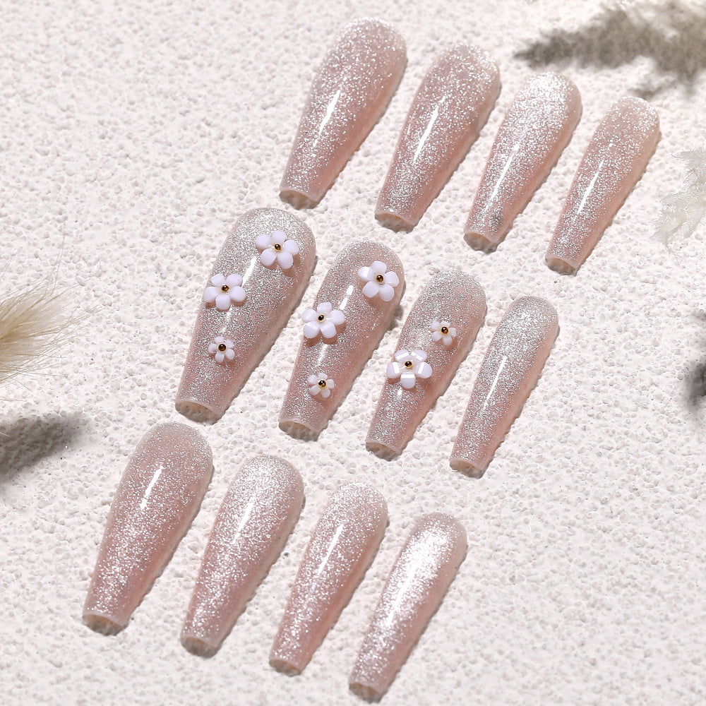 Fake Nail Patches Hand Wearing Art 5989ff08 a685 402c a6dd 37f9491fd368