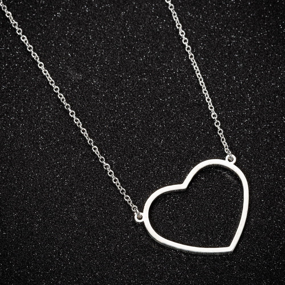 Simple Elegant Peach Heart Women's Clavicle Chain Necklace 59f4a36e 2ff6 4207 9d98 bc4e8d3fd570