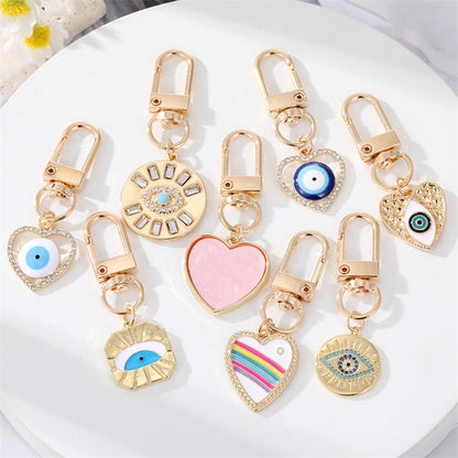 Dot Drilling Alloy Love Eye Keychain 5a2ca405 6a78 4f83 aee3 6601278fbc50