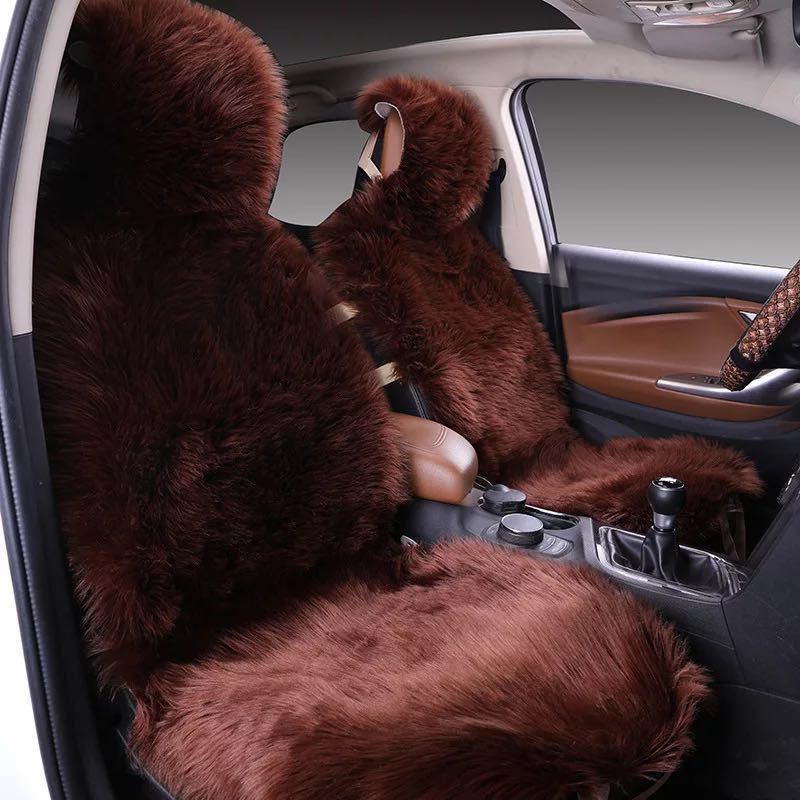 All-inclusive Car Seat Cover Plush Cushion Three-piece Cushion Universal Cushion Winter 5a854366 bafc 4ca7 8b2e 5fc53c69363e