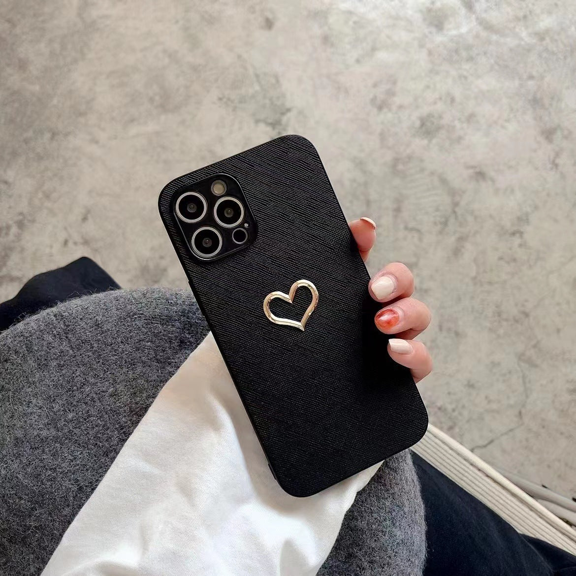 Simple Bronzing Heart Leather Phone Case 5be4ea8c 15c6 4384 94a6 e84f4943588c