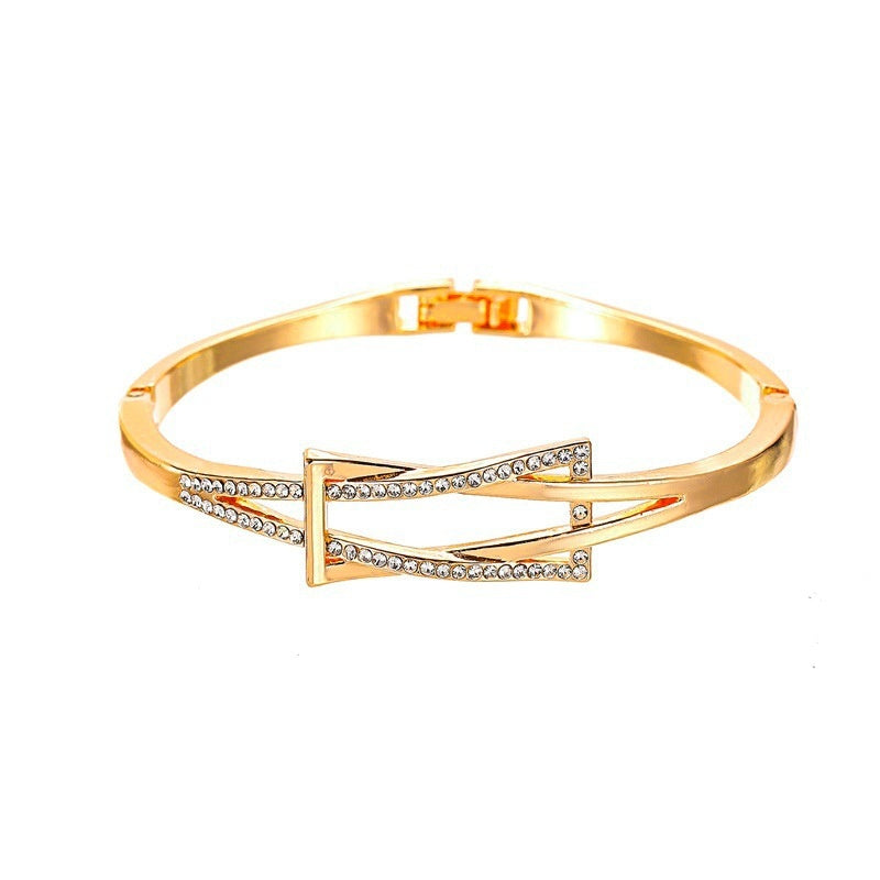 Simple Temperament Alloy Love Heart Fashion Accessories Get Girlfriends Birthday Gift Free 5c0288ff ac81 4bba a3e9 6d8ca636da