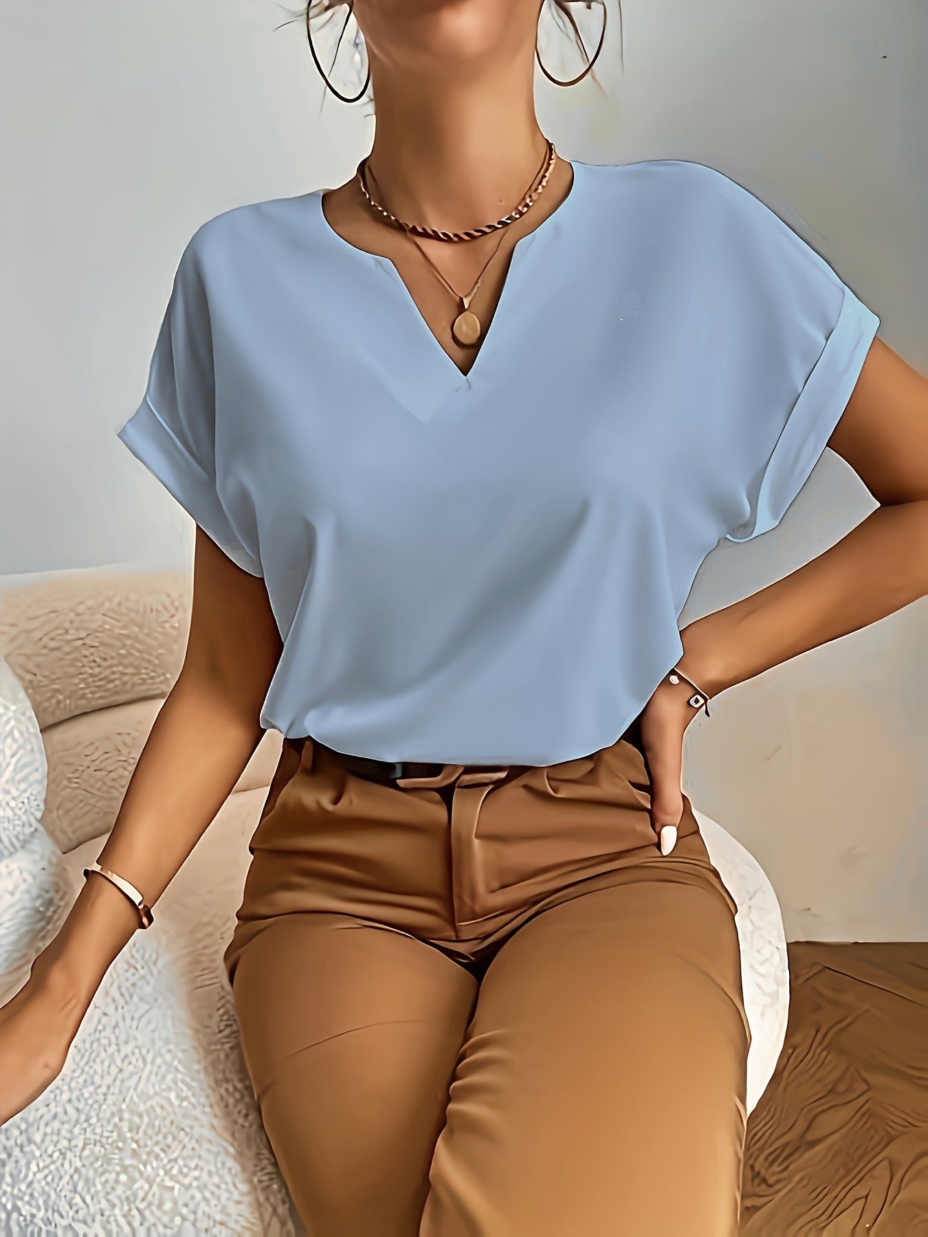 Women's Simple Roll Short-sleeved Casual T-shirt 5e6da3e3 2544 4171 8923 929595db2cc6