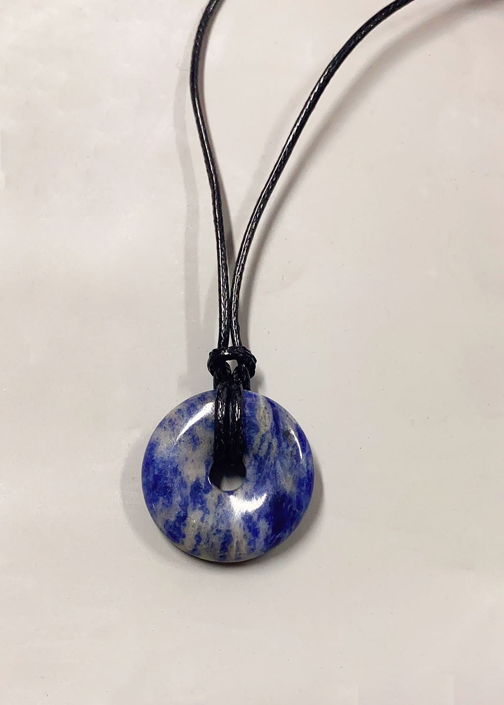 Personalized Cord Pendant Necklace Minimalist Adjustable 5f253dee 08d6 4ad2 8f62 0a3b095d5363 trans