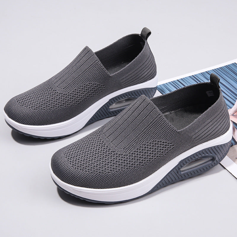 Women's Middle-aged And Elderly Mom Mesh Outdoor Running Shoes 5f41bf67 750f 45bf b5c5 1b9b895f9ac4