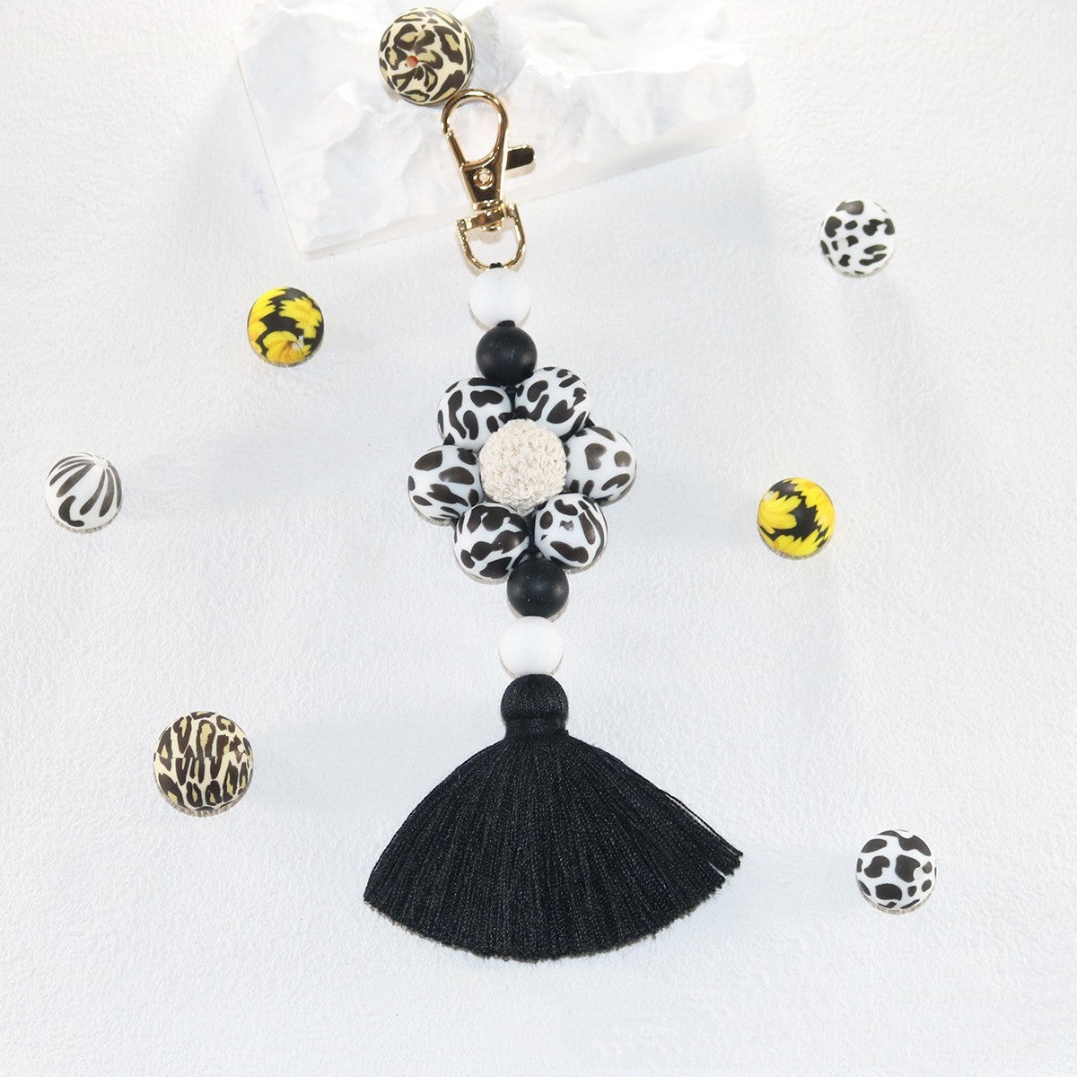 Creative Silicone Tassel Key Chain 5f834149 a0d5 4e17 a066 fce4ba6e940d