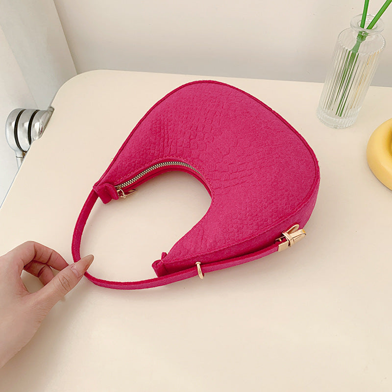 New Shoulder Simple Western Style Handbag Fashion 5f9ef9e6 a2a0 4328 ac26 6848fa4977e0