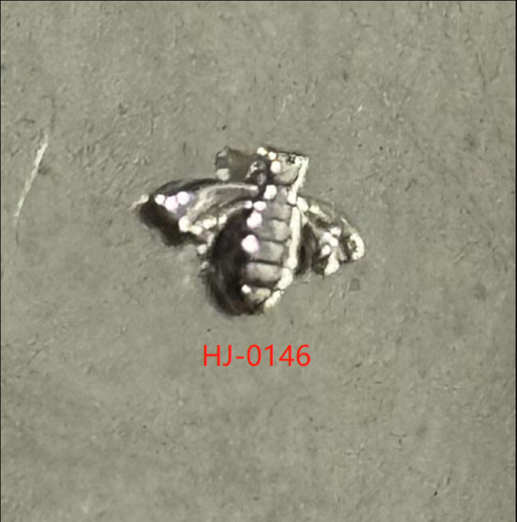 Japanese Style Nail Ornament Little Bee 6114e1ab 9db0 4917 ba3e 8032563d04e7