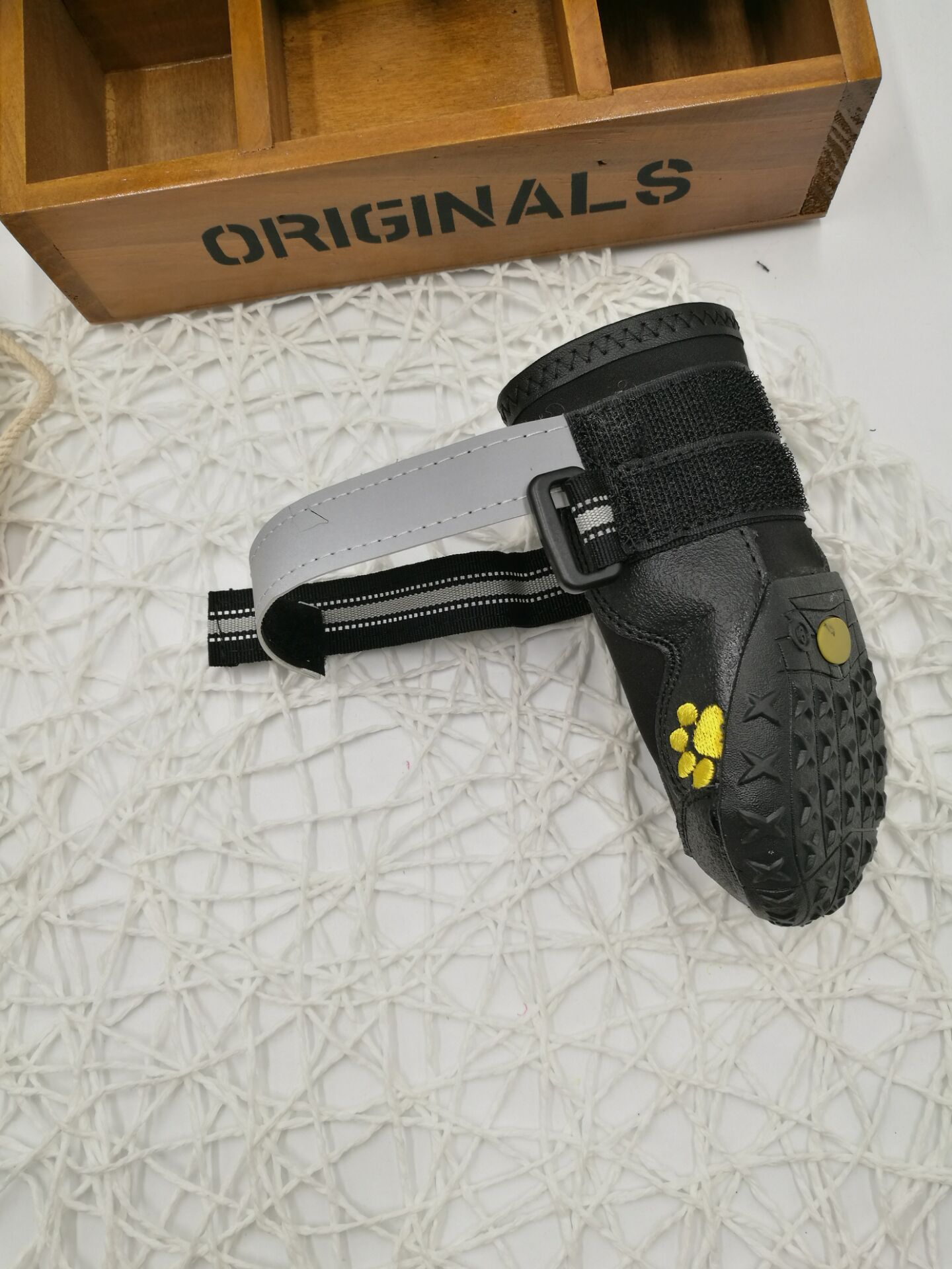 Pet shoes wear dog shoes 615571878422