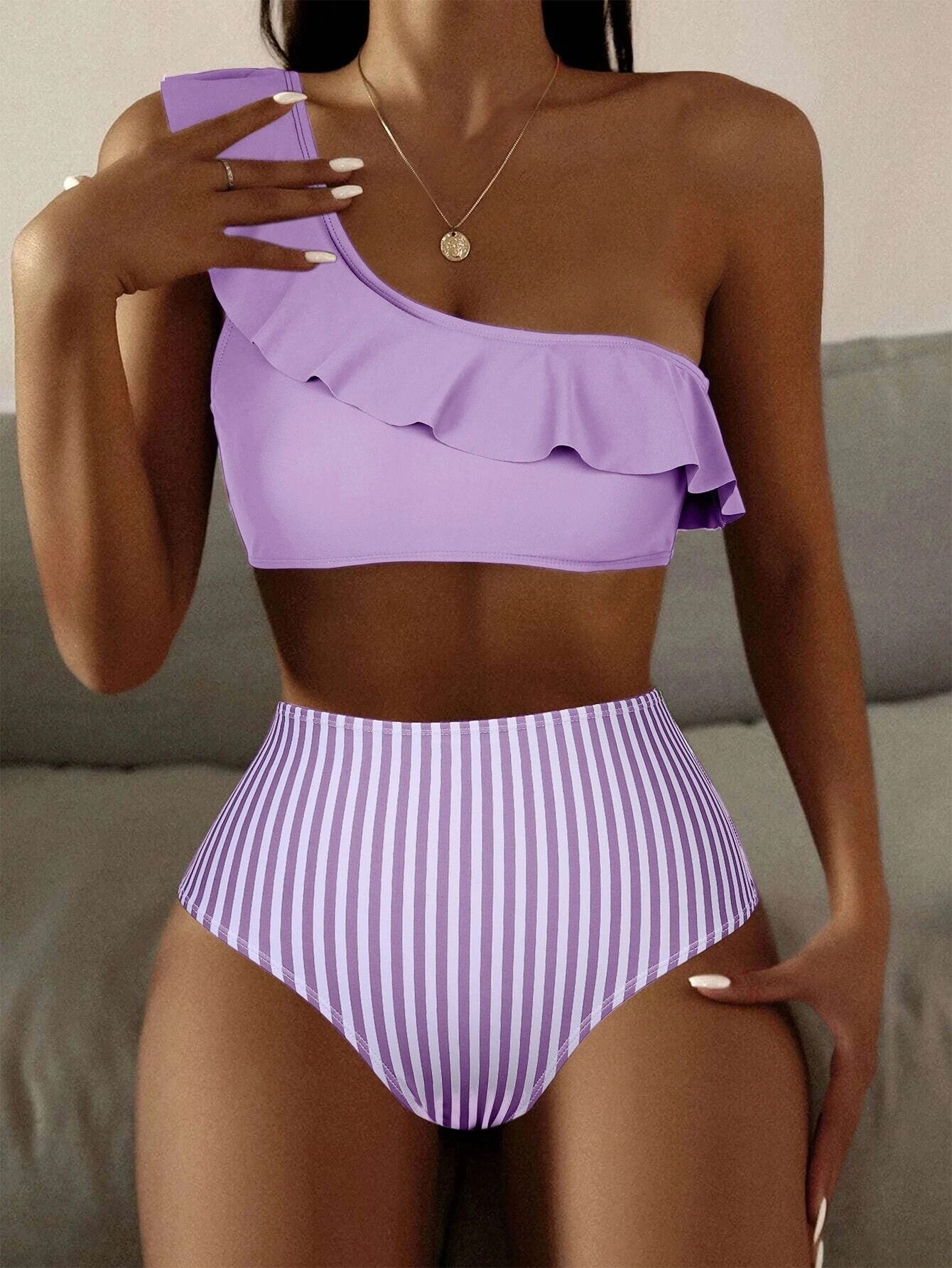 Striped Solid Color Split Bikini Women's Swimsuit 6217aee3 8f88 4969 8838 2bdfe2ad2188