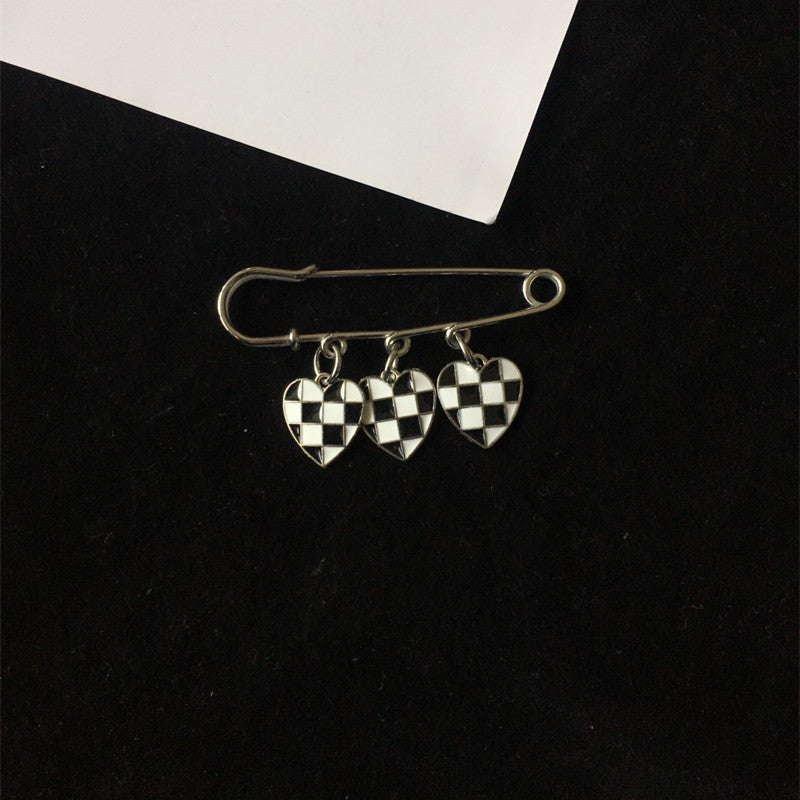 Light Luxury Checkerboard Hole Shoes Accessories Buckle 636e13f4 ee5c 4ac0 8cc4 774d3f1469ac