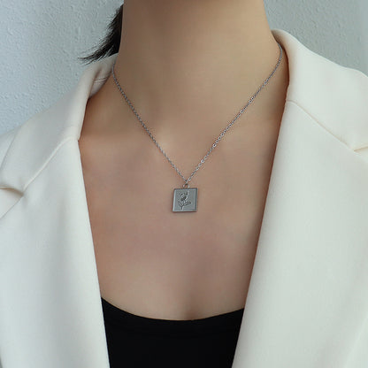 European And American Ins Wind Rose Flower Pendant Square Necklace 63789bee 1fb3 4ddc 9e29 613ce8e3429b