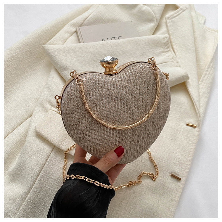 Evening Clutch Bag Women Bag Shiny Handbag Heart Shape Metal Clutches Bag Fashion Chain Shoulder Crossbody Bag Luxury Lady Pu