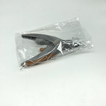 Pet LED With Light Nail Scissors Dogs And Cats Cleaning Scissors Beauty Luminous Nail Clippers 654e8bb6 3667 4ec5 8937 fe0295