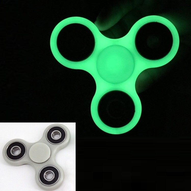 Glow In Dark Tri-Spinner Fidget Toy 6563236235590