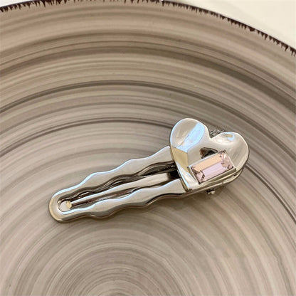 White Love Crystal Duckbill Clip Female Temperament 65dd85ac 7eb9 4888 9403 2680c0e9902a