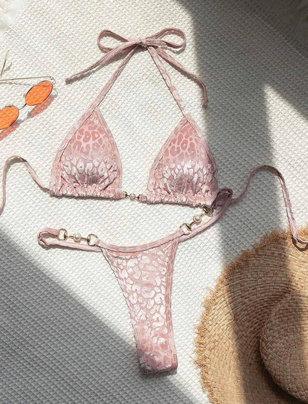 T-shaped Pearl Leopard Special Fabric Swimwear Swimsuit Bikini 66b56134 2297 4c1f b6e9 0c0c72a3158d