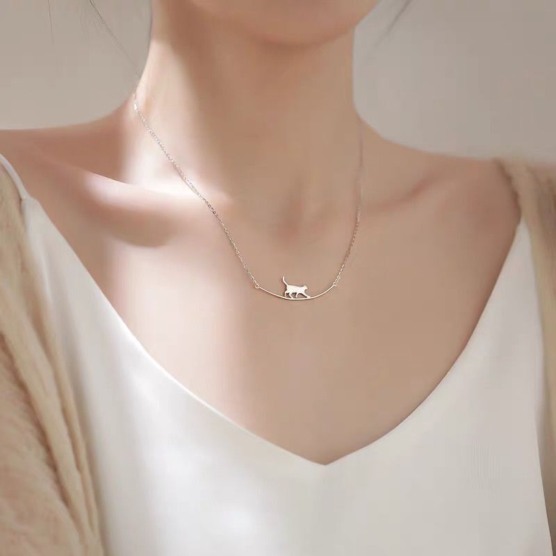 Fashion Jewelry Cute Climbing Cat Pendant Necklace Niche 68055dff b9f7 4e02 8053 e3af530a7143