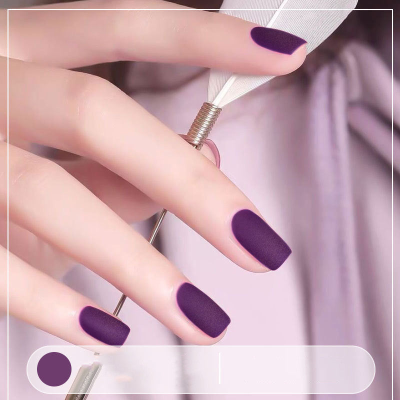 Matte matte nail polish 683f60e1 18b6 47eb 9a88 8481d24c00a8