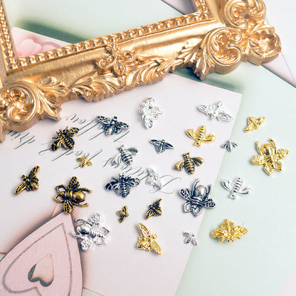 Japanese Style Nail Ornament Little Bee 68508a35 0a58 431b 8968 02e4ca97f91b