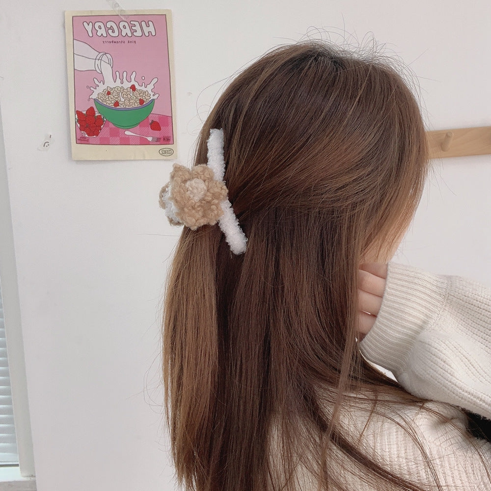 Flower Plush Hairpin Back Head Grabbing Clip 68c94219 2356 48fb 8072 73a09e94331c
